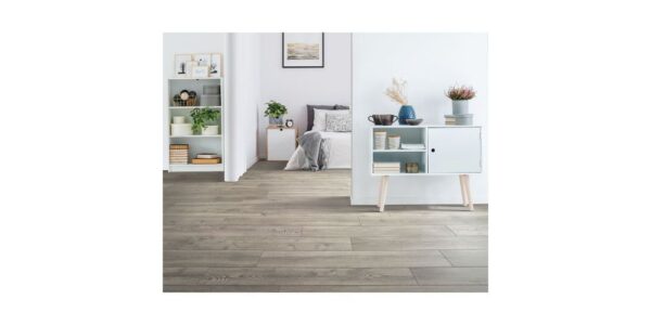 Mohawk RevWood Essentials Rivercrest Windsmoke Oak - Image 2